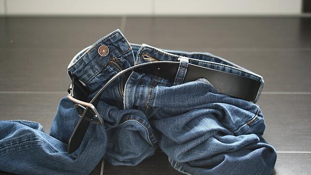 Ladendieb rennt mit gestohlener Hose aus Coburger Laden - und macht sp&auml;ter gro&szlig;en Fehler