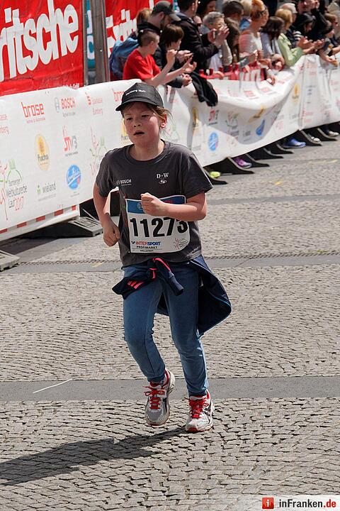 Weltkulturerbelauf 2017 in Bamberg: Der Zieleinlauf am Maxplatz