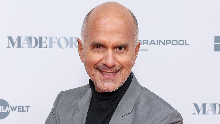 Christoph Maria Herbst, der am 9. Februar 60 wird, ist ein Mann mit vielen Gesichtern. Welches Gesicht hatte er am Anfang seiner Karriere?