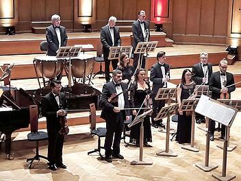 Die Staatsbad Philharmonie Kissingen gastierte mit Werken deutscher Komponisten der Romantik.  Foto: Hartmut Hessel