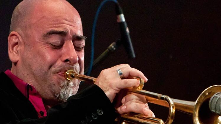 Stéphane Belmondo beeindruckt sein Publikum auf der Trompete (Foto) ebenso wie auf dem Flügelhorn. Foto: Jochen Berger