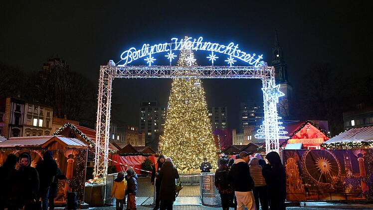 Weihnachtsmarkt am Alexanderplatz