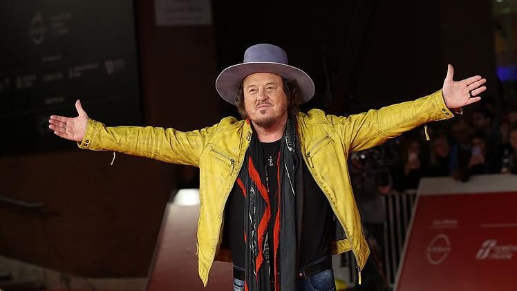 Zucchero Sugar Fornaciari ist l&auml;ngst in der Welt zu Hause. Seine US-Fangemeinde ist gro&szlig;. Ohne Hut sieht man ihn selten.