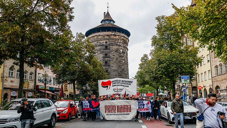 Demonstration gegen das Urteil im Fall Hanna S. in Nürnberg