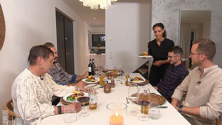 An Tag 3 trifft sich die Aachener "Dinner"-Runde bei Kim in Eschweiler.