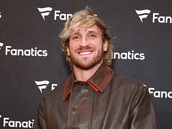 Der US-Wrestler Logan Paul ist mit dem Verkauf einer seltenen Pok&eacute;mon-Karete um mehrere Millionen US-Dollar reicher geworden.