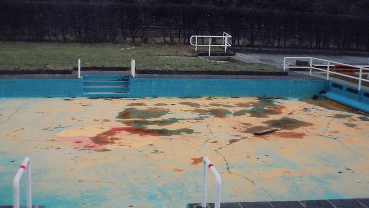 Irgendwann wurde der Sanierungsbedarf zu groß... Foto: Therme Sinnflut