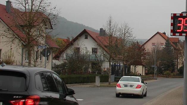 Im Mehlesweg war die mobile Geschwindigkeitstafel im November Einsatz. Hier soll bald eine feste Anlage stehen.