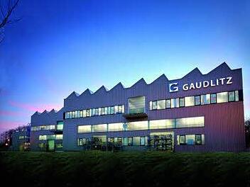 Der Coburger Unternehmen Gaudlitz setzt auf eigenen Facharbeiternachwuchs und übernimmt seine Lehrlinge.