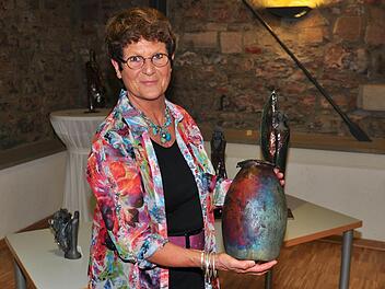 Helga Stegner präsentierte ihre Werke in der Mainmühle.  Fotos: Ulrike Langer