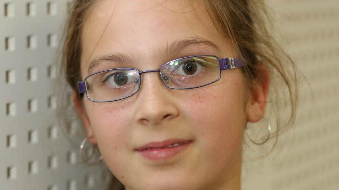 Jana, 11 Jahre: Für mich war es sehr interessant, wie das mit der Spannung ist, weil ich selbst Geschichten schreibe. Eine geht über eine Zeitreise und bei der anderen weiß ich's noch nicht. Mir haben die Regeln über Spannung weitergeholfen." Foto: Barbara Herbst
