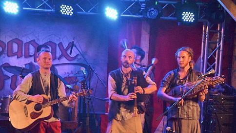 "Sagax Furor" setzt auch mittelalterliche Instrumente ein.