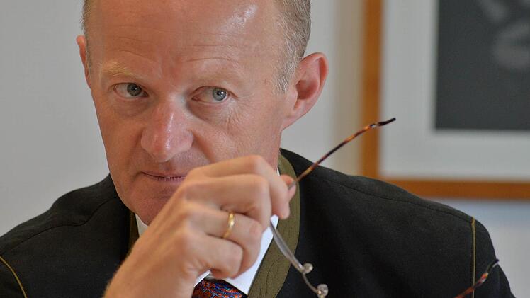 Oberbank-Generaldirektor Franz Gasselsberger hält an seiner Strategie fest: Wachstum durch Expansion. Jetzt geht die österreichische Bank über Bayern hinaus - mit Filialen in Hessen und Thüringen. Foto: Ronald Rinklef