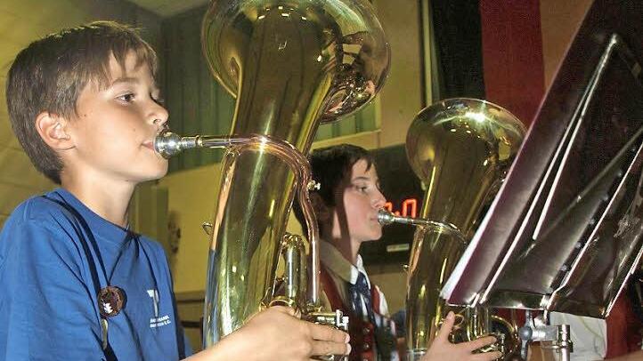 Junge Musiker standen beim Auftakt der 21. Oerlenbacher Kulturtage im Mittelpunkt, wie zum Beispiel Konstantin Schenk. VG-Vorsitzender Robert Erhard möchte diese Einrichtung erhalten - aber nicht selbst. Er kandidiert nicht mehr für den VG-Vorsitz. Foto: Stefan Geiger (Archiv)