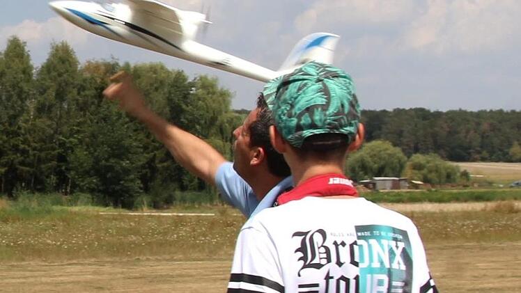 Eindrücke vom Modellflugtag   Foto: Richard Sänger