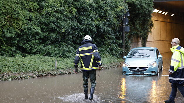 Unwetter trifft Franken mit voller Wucht: Einsatzkr&auml;fte stark gefordert