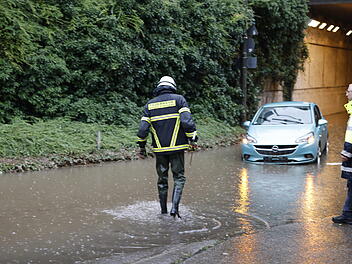 Unwetter trifft Franken mit voller Wucht: Einsatzkräfte stark gefordert