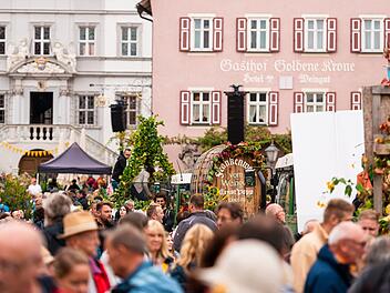 Iphofen lädt zu traditioneller "Letzter Fuhre" und Kellerfest Anfang Oktober ein