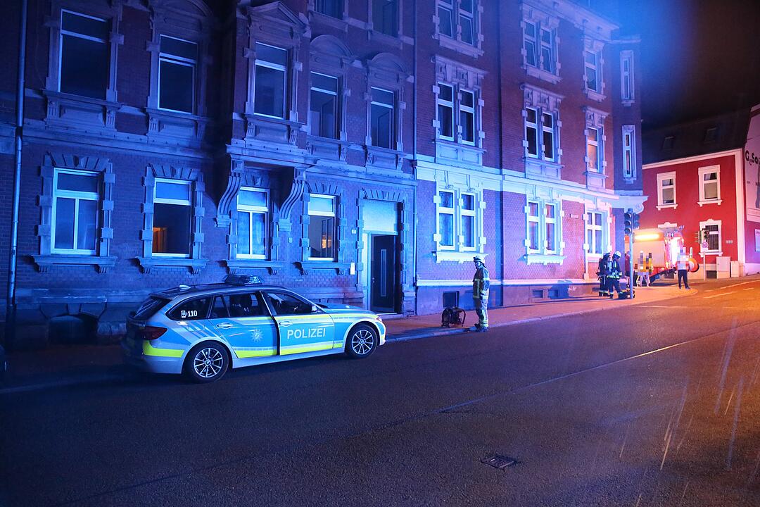 Wohnhaus in Hof in Flammen