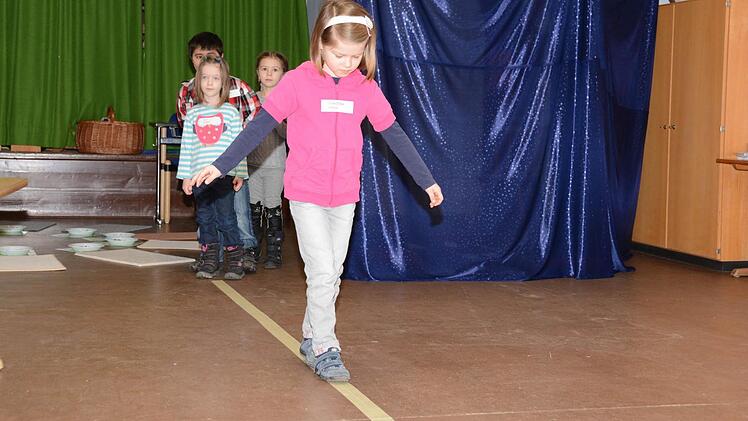 "Schule spielen" in der Theodor-Heublein-Grundschule Melkendorf  Foto: Dagmar Besand