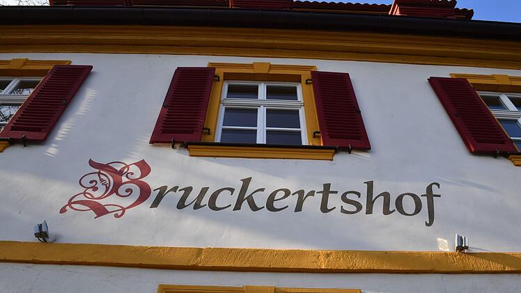 Vor einem Neuanfang: Bruckertshof in Kramersfeld  Ronald Rinkle