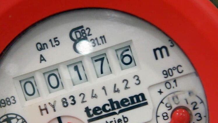 Symbolfoto: Boris Roessler dpa/lhe