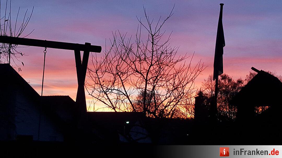 Abendrot vom 8.11.2015 - Die Bilder unserer Leser