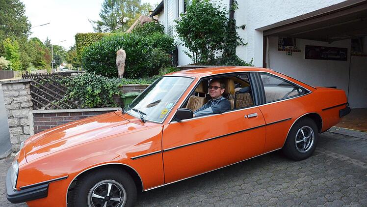 Kultauto I: Henrik Hauguth aus Kronach fährt noch heute  Manta.Sandra Hackenberg