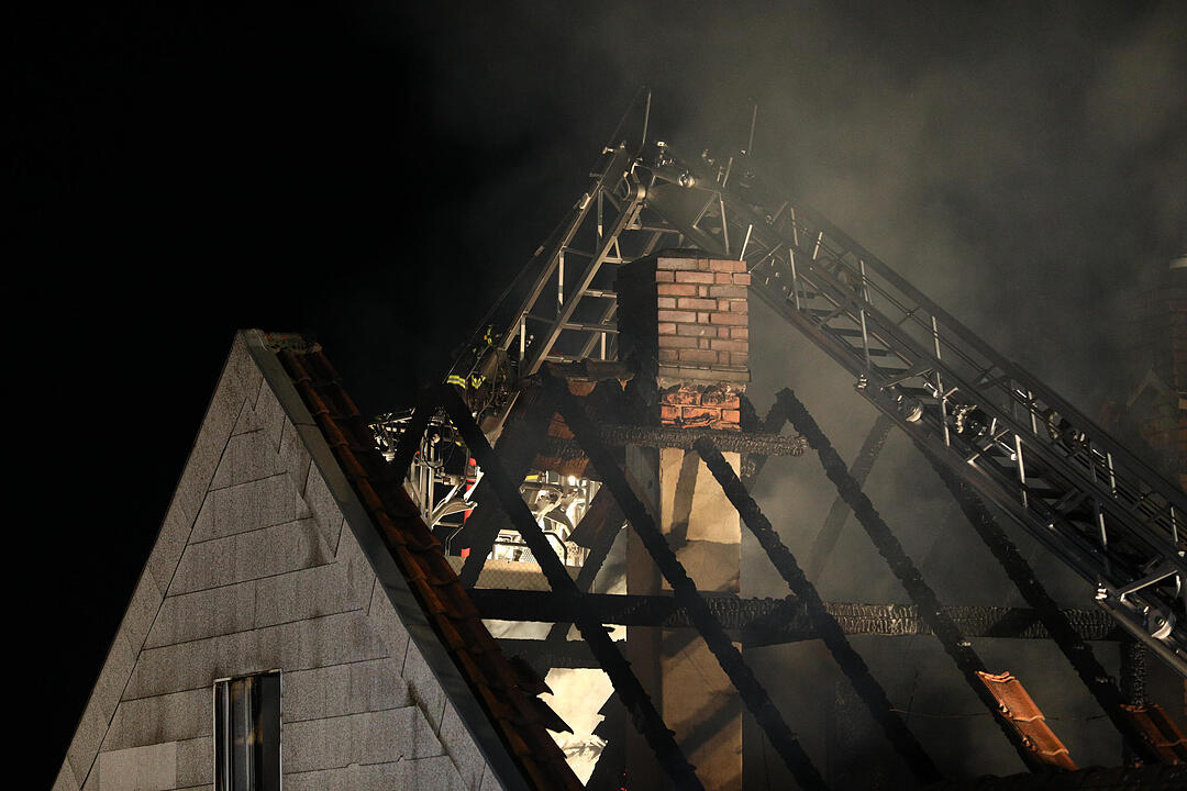 Gunzenhausen: Hoher Schaden bei Dachstuhlbrand