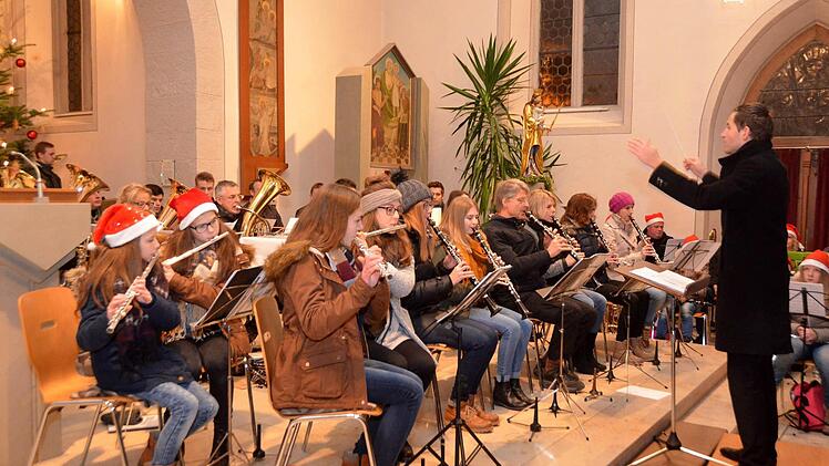 Adventskonzert der Steinacher Musikanten Foto: Peter Rauch