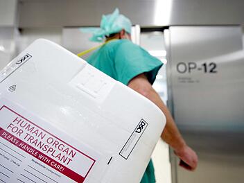 Organspende, ja oder nein? Symbolbild, Foto: Soeren Stache/dpa