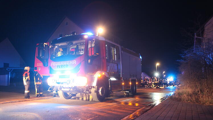 Kreis Ansbach: Elektroauto fängt beim Laden Feuer