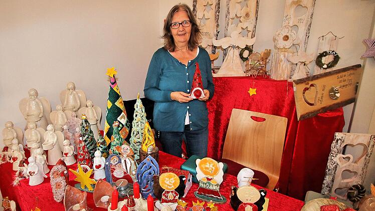 Weihnachtliche Artikel boten viele Aussteller an.: Dieter Britz