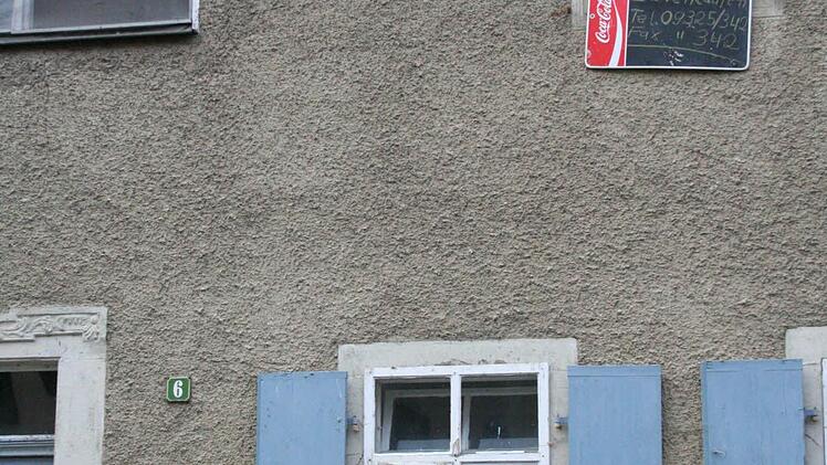 Viele Anwesen wie dieses hier in der Altstadt sollen an Investoren verkauft werden.