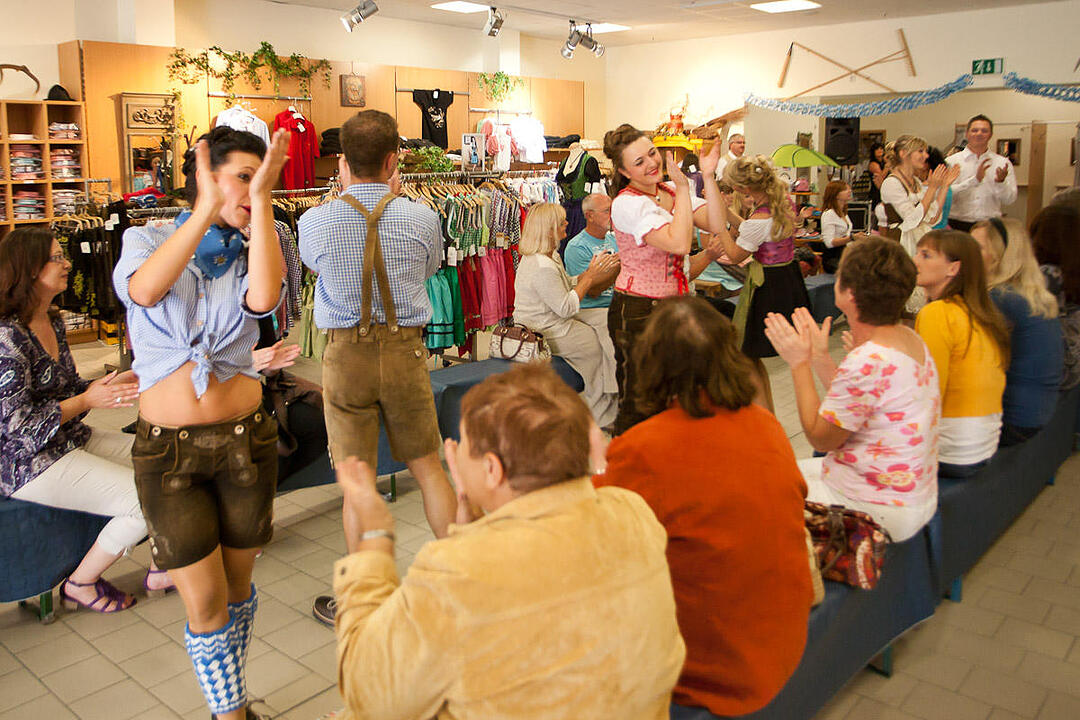 Sandmadla Kuer - Trachtenhof Nuebler