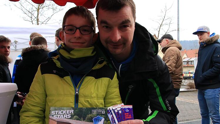 Auch Papa Klaus und sein Sohn Noah hatten Spaß bei der Auftakt-Veranstaltung.  Foto: Andreas Hofbauer