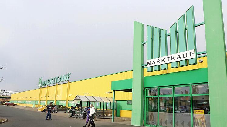 Binnen Jahresfrist soll aus dem SB-Markt am Laubanger ein Fachmarktzentrum werden. Foto: Barbara Herbst