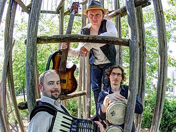 Die „Global Shtetl Band“ präsentiert ihre neuen Lieder nächsten Sonntag in der Ermreuther Synagoge.