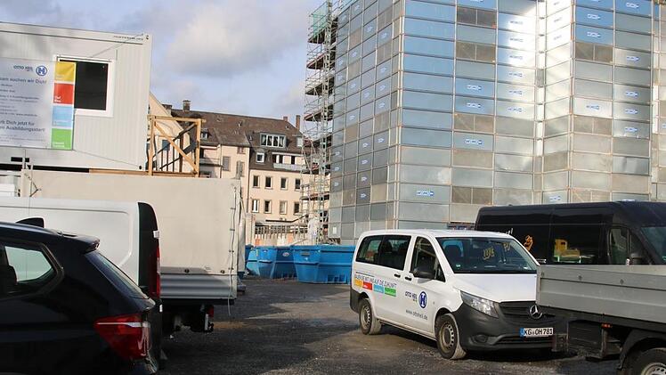 Noch ist kein Investor fürs Kurhaushotel in Sicht.  Fotos: Ralf Ruppert