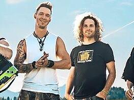 Die österreichische Band „Die Draufgänger“ wurde mit ihrer Coverversion des Hits „Cordula Grün“ populär.
