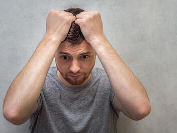 Neurose, Kopfschmerzen, Angst, Angststörung, Therapie, Psyche