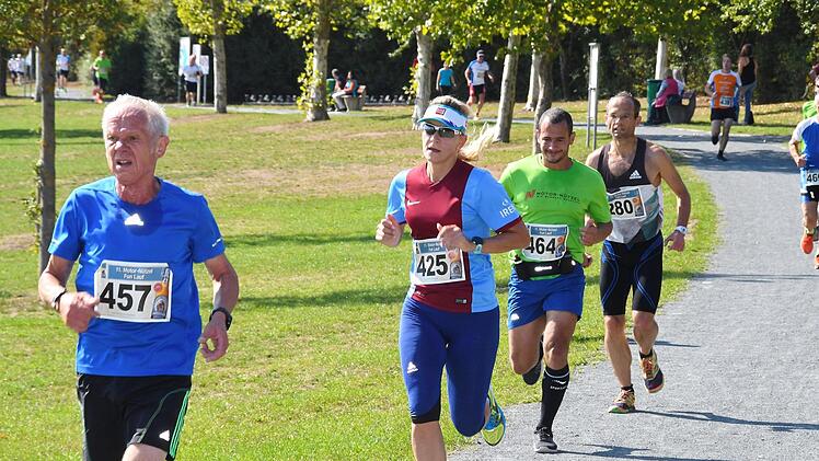 Katja Stöcker, die Siegerin im Lauf der Frauen, ließ einige Männer hinter sich.