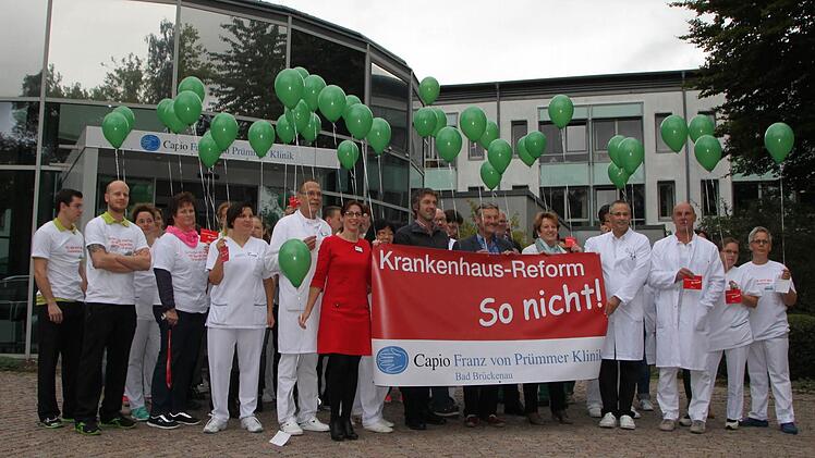 Kundgebung gegen die geplante Krankenhausreform der Bundesregierung in Bad Brückenau. Foto: Ulrike Müller