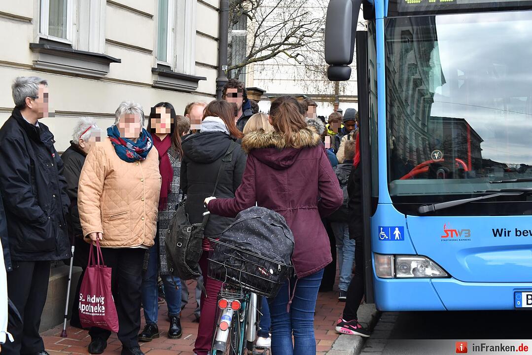 Bombendrohung: ZOB in Bamberg evakuiert