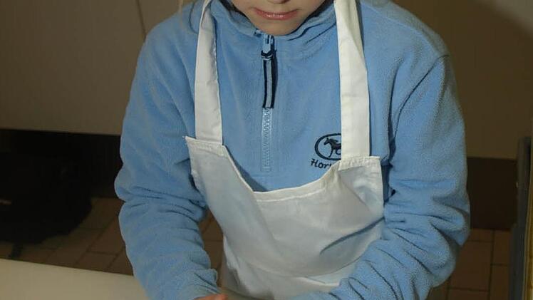 Carlotta in der Backstube