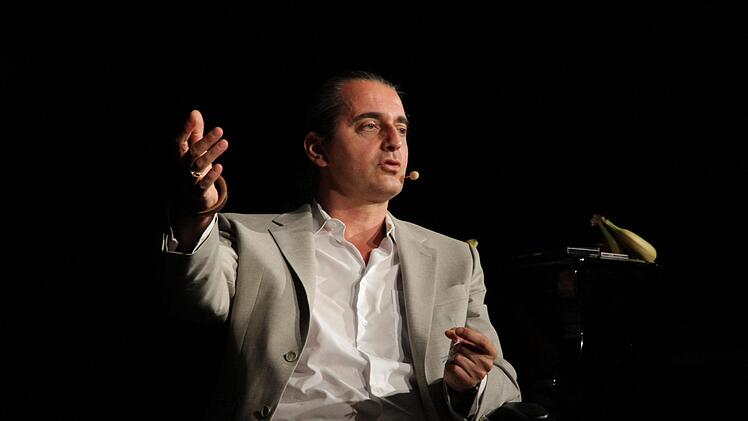 Hagen Rether bei seinem Auftritt  in Eggolsheim Foto: Mathias Erlwein