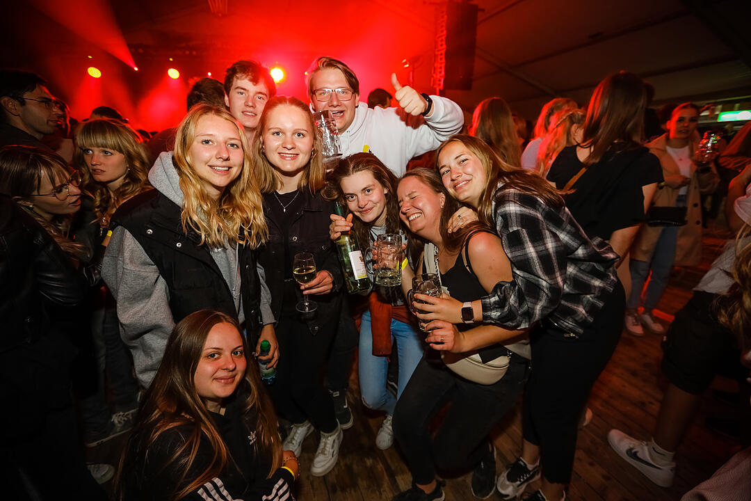 Weinfest Opening Party mit DJ Matze und Franky