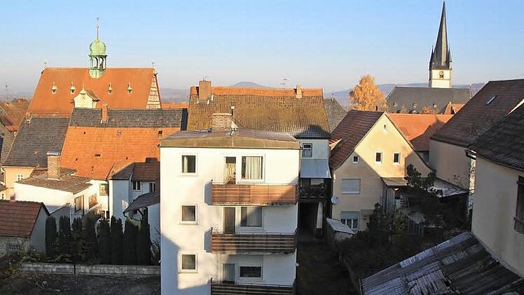Viel Potenzial besitzt das rund 3300 Quadratmeter große Areal der ehemaligen Brauerei "Zum Schwarzen Bären", das direkt am Marktplatz liegt. Foto: Matthias Einwag