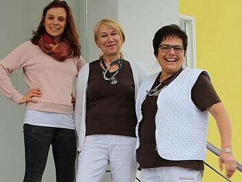 Drei der vier Ärztinnen, die auf eine Zusammenarbeit setzen. Foto: Anna-Lena Deuerling