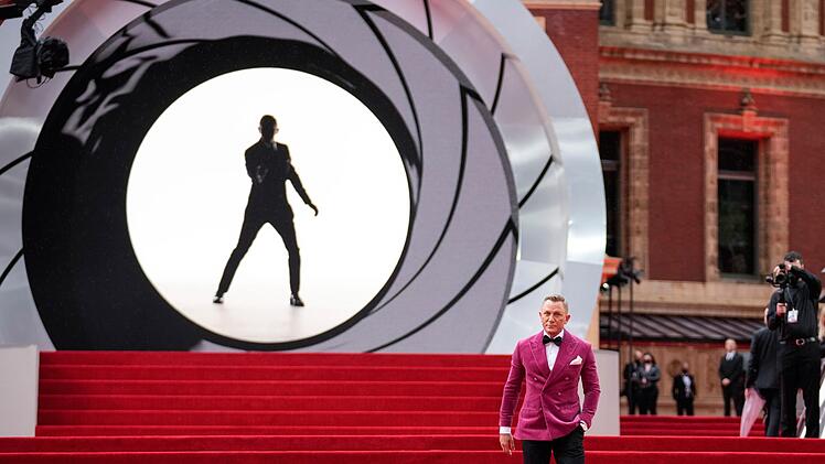James-Bond-Suche in hei&szlig;er Phase &ndash; viele Namen, wenig Fakten